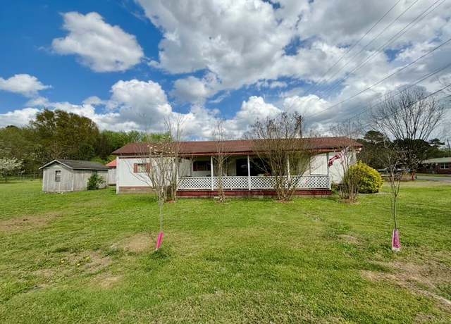 Property at 105 Mcgaughey Chapel Road Rd, Dalton, GA 30721, 2 beds, 1 bath