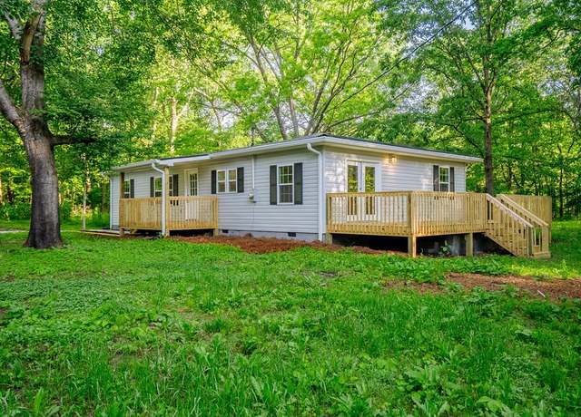 Property at 110 Groce Rd Rd, Lafayette, GA 30728, 3 beds, 2 baths