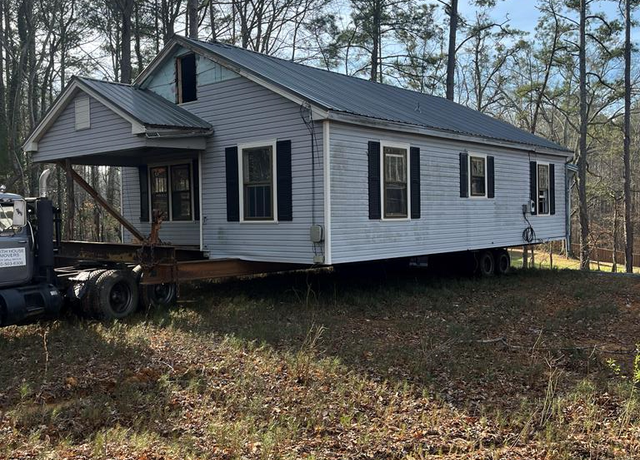 Property at 0 Carbondale Rd, Dalton, GA 30721, 3 beds, 1 bath