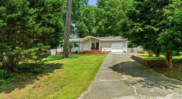 Photo of 1908 Valley Brook Drive Dr, Dalton, GA 30720