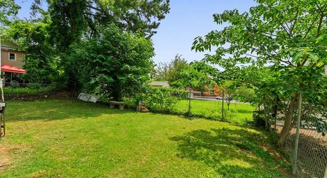 Photo of 204 Hagen Street St, Dalton, GA 30721