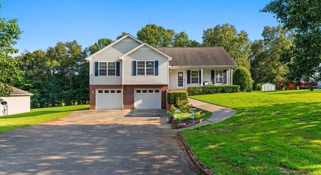 Photo of 146 Star Drive Dr, Chatsworth, GA 30705