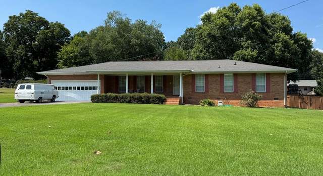 Photo of 129 Lisa Lane Ln, Dalton, GA 30720