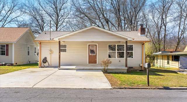 Photo of 919 Avenue E, Dalton, GA 30721