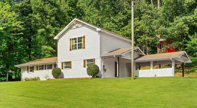 Photo of 232 Cherokee Drive Dr, Dalton, GA 30721