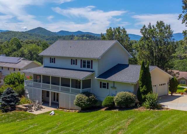 Property at 35 Circle Trce, Franklin, NC 28734, 4 beds, 3.5 baths