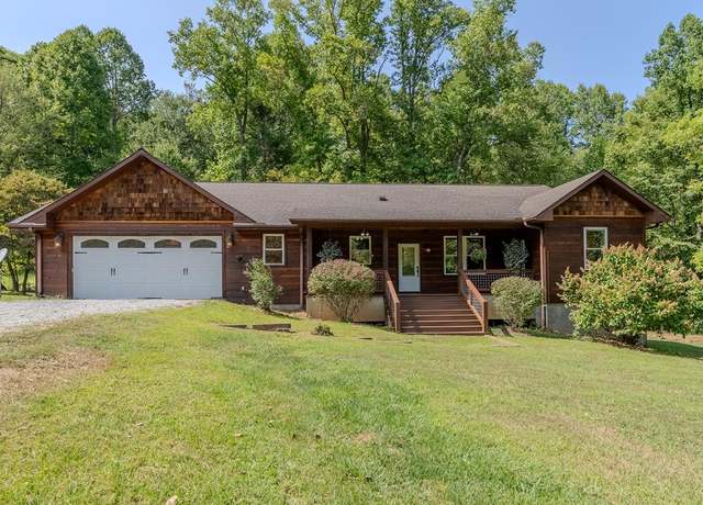 Property at 81 Walkerville Way, Franklin, NC 28734, 3 beds, 2.5 baths