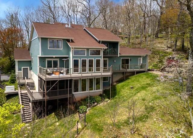 Property at 4344 Eagles Nest Mtn, Waynesville, NC 28786, 3 beds, 4.5 baths