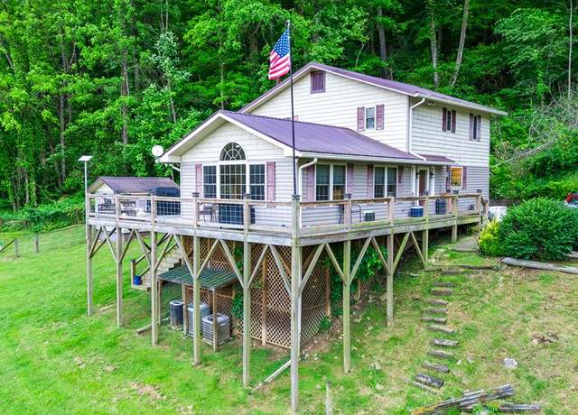 Property at 763 Ela Ln, Bryson City, NC 28713, 3 beds, 2.5 baths