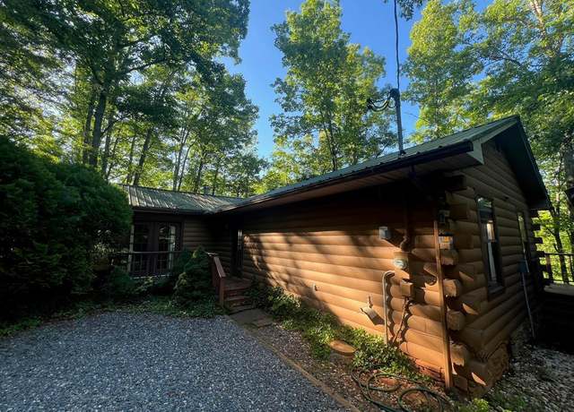 Property at 350 Holley Mountain Top Rd, Whittier, NC 28789, 3 beds, 2 baths