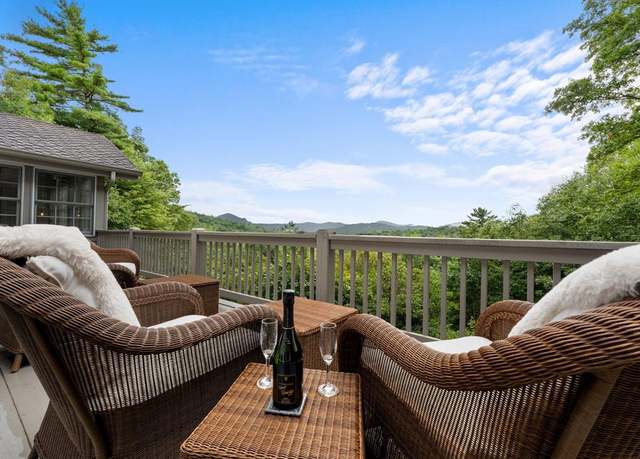 Property at 1031 W Rochester Dr, Cashiers, NC 28717, 3 beds, 3.5 baths