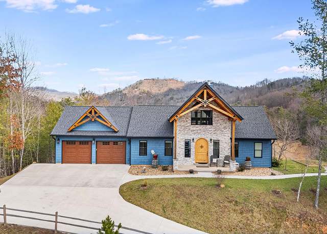 Property at 260 Alarka Pt, Bryson City, NC 28713, 3 beds, 4 baths