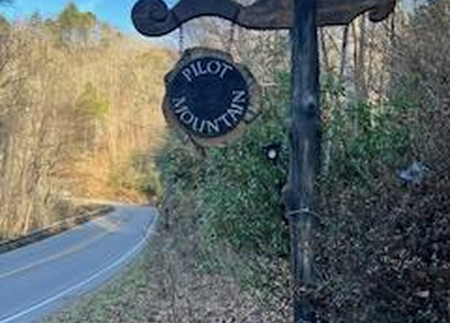 Property at 203 Vistawilla Dr Lot 19 Dr, Glenville, NC 28736