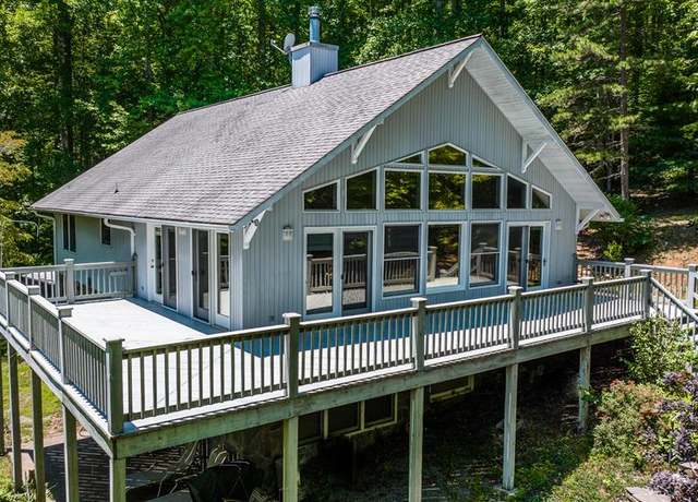 Property at 1572 Brushy Fork Rd, Sylva, NC 28779, 3 beds, 2 baths