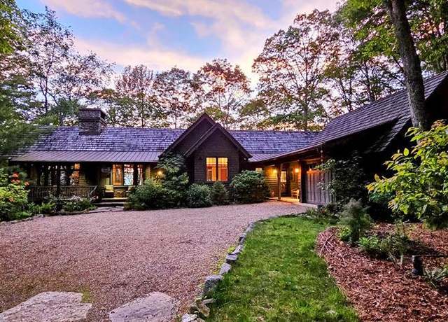 Property at 85 Back Bone Way, Sylva, NC 28779, 3 beds, 4 baths