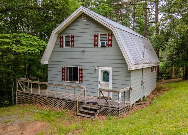 Property at 75 Red Fox Ln, Franklin, NC 28734, 3 beds, 2 baths