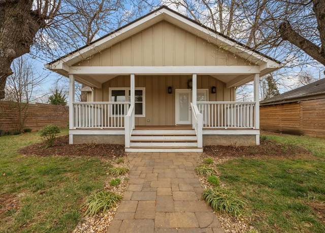Property at 325 First St, Franklin, NC 28734, 2 beds, 2 baths