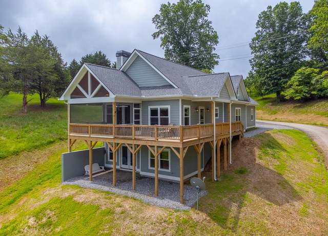 Property at 292 Jackson Heights Dr, Franklin, NC, 3 beds, 3 baths