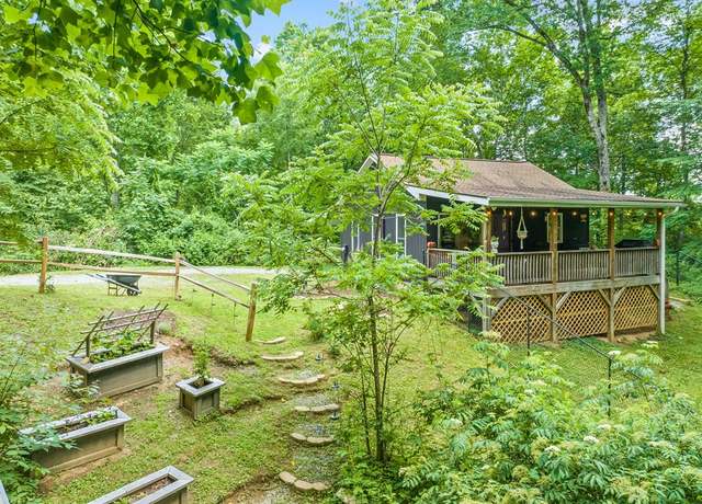 Property at Undisclosed address, Waynesville, NC 28785, 1 bed, 1 bath