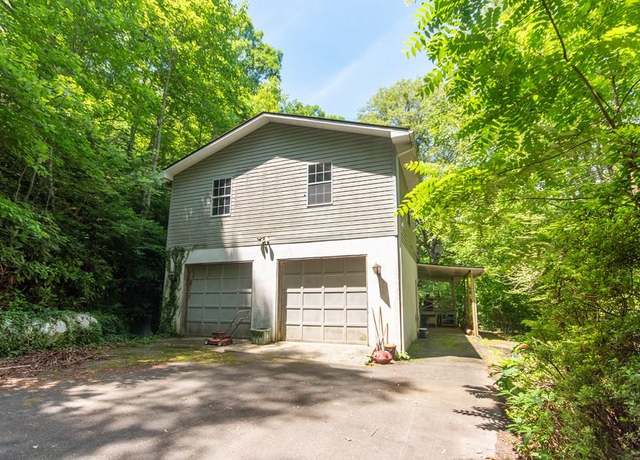 Property at 1183 Watauga Rd, Franklin, NC 28734, 2 beds, 1 bath