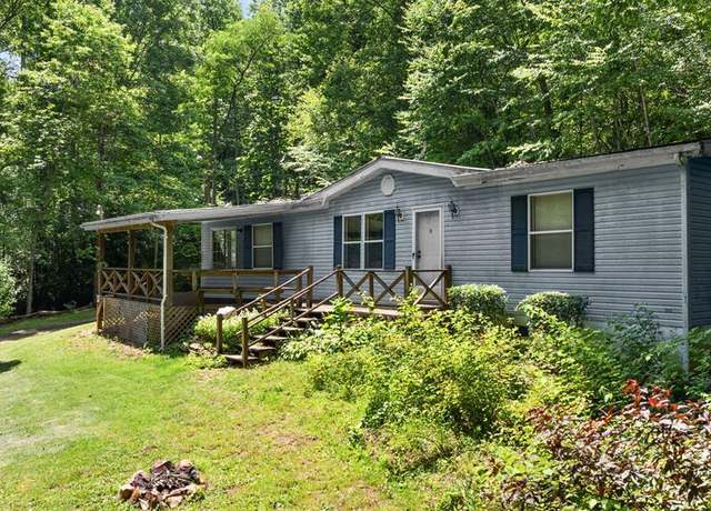 Property at 35 Happy Nest Rd, Sylva, NC 28779, 3 beds, 2 baths