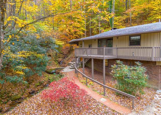 Property at 380 Newman Rd, Franklin, NC 28734, 4 beds, 3 baths