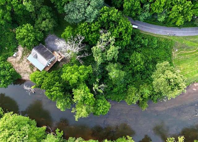 Property at 10,11 Riverbend Rd, Sylva, NC 28779