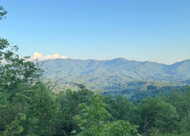 Property at 528 Maggies Ave, Bryson City, NC 28713