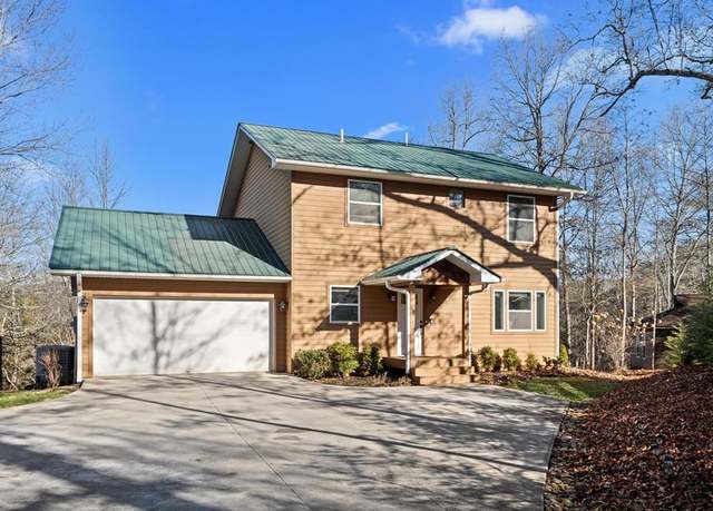 Property at 335 Underburg Ln, Franklin, NC 28734, 3 beds, 2.5 baths