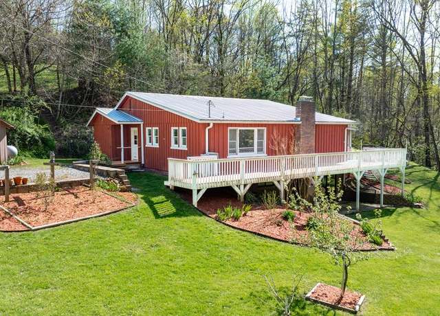 Property at 73 Hidden Valley Dr, Franklin, NC 28734, 2 beds, 3 baths