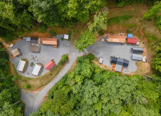 Property at 187 Glade Dr, Sylva, NC 28779, 1 bed, 1 bath
