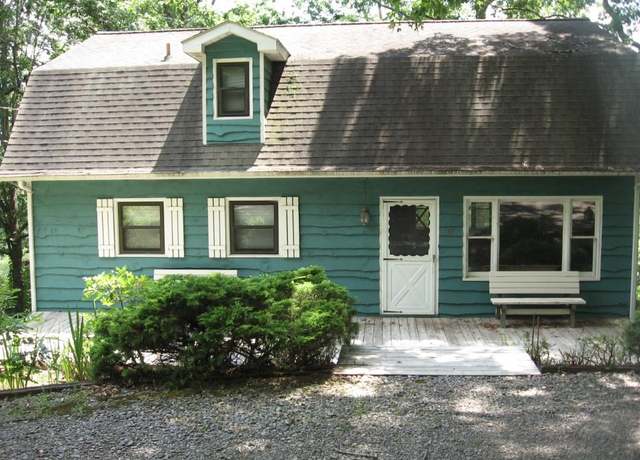 Property at 43 Shope Cove Rd, Franklin, NC 28734, 2 beds, 2.5 baths