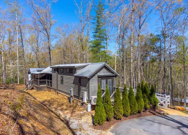 Property at 163 Simplicity Woods Dr, Franklin, NC 28734, 2 beds, 2 baths