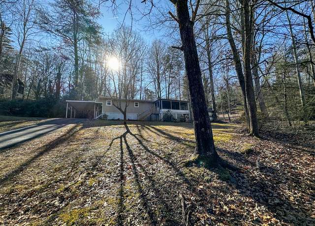 Property at 170 Fox Fire St, Franklin, NC 28734, 1 bed, 1 bath