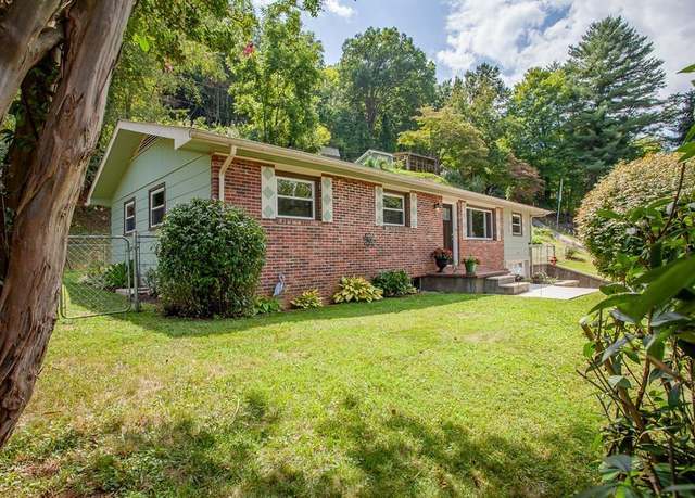 Property at 255 Holly Hill Rd, Bryson City, NC 28713, 3 beds, 2 baths