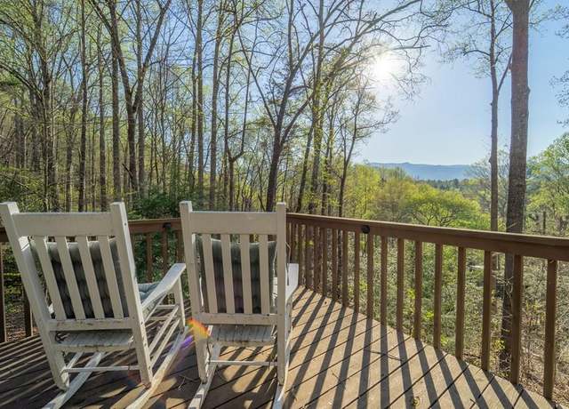 Property at 25 East Caesar Rd, Otto, NC 28763, 2 beds, 1 bath