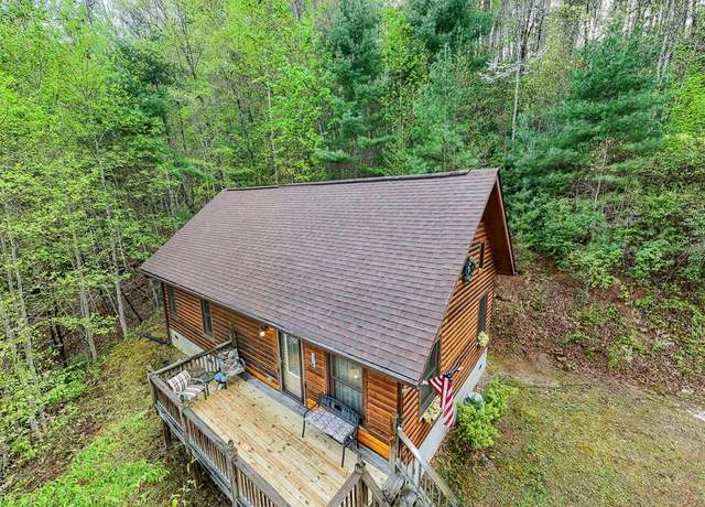 Property at 384 Snowbird Woods, Robbinsville (graham), NC 28771, 2 beds, 2 baths