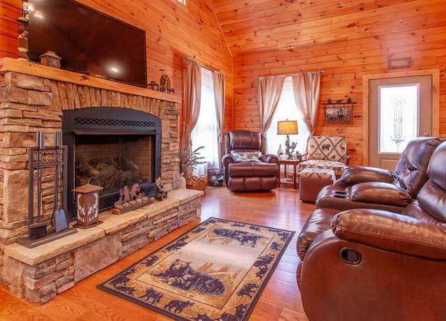 Property at 384 Snowbird Woods, Robbinsville (graham), NC 28771, 2 beds, 2 baths