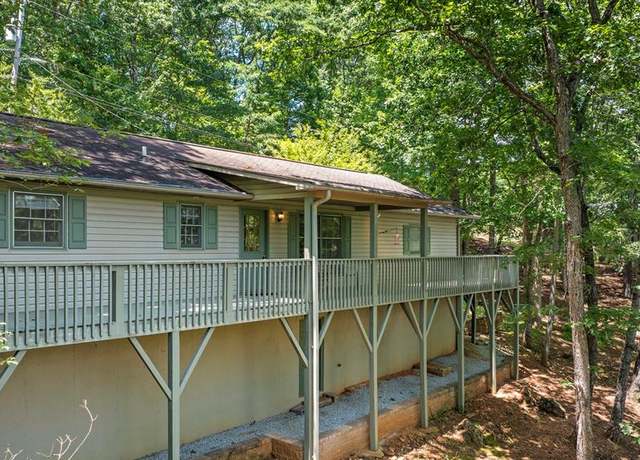 Property at 50 Centre Farms Rd, Franklin, NC 28734, 2 beds, 2 baths