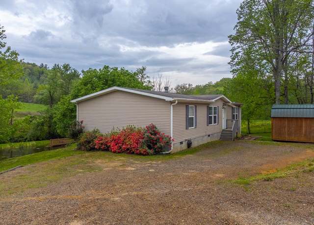 Property at 2853 Leatherman Gap Rd, Franklin, NC 28734, 3 beds, 2 baths