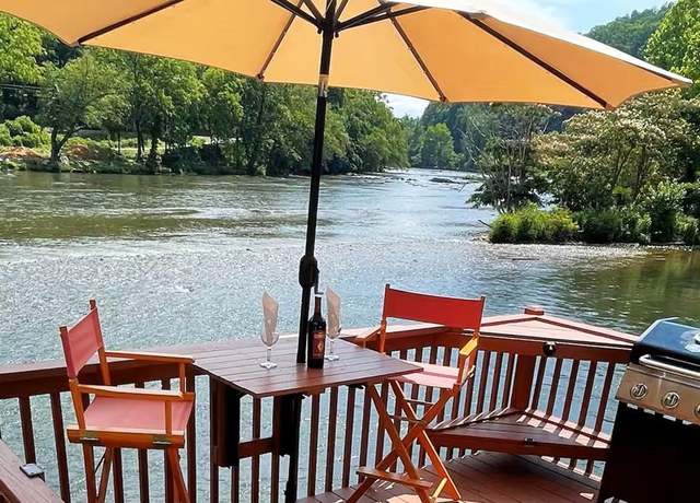 Property at 1575 Main St #20 St, Bryson City, NC 28713, 1 bed, 1 bath