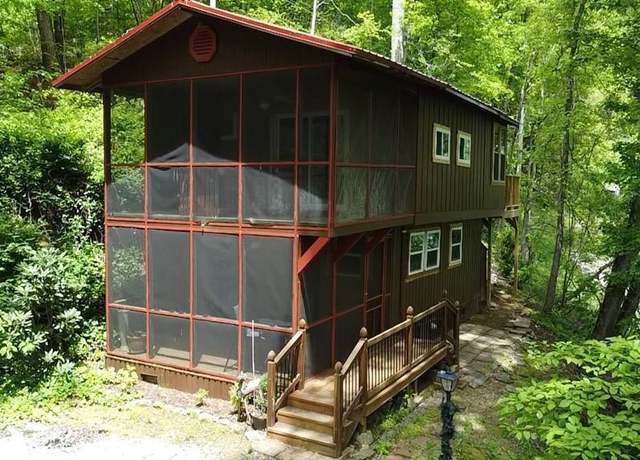 Property at 87 Johanna Dr, Franklin, NC 28734, 1 bed, 2 baths