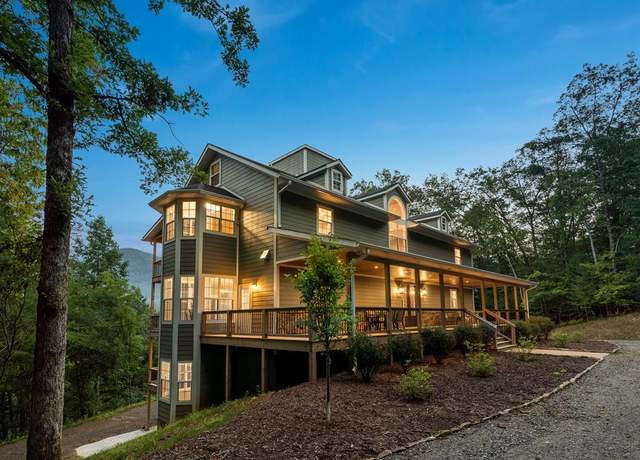 Property at 276 Welm Way, Franklin, NC 28734, 4 beds, 5 baths