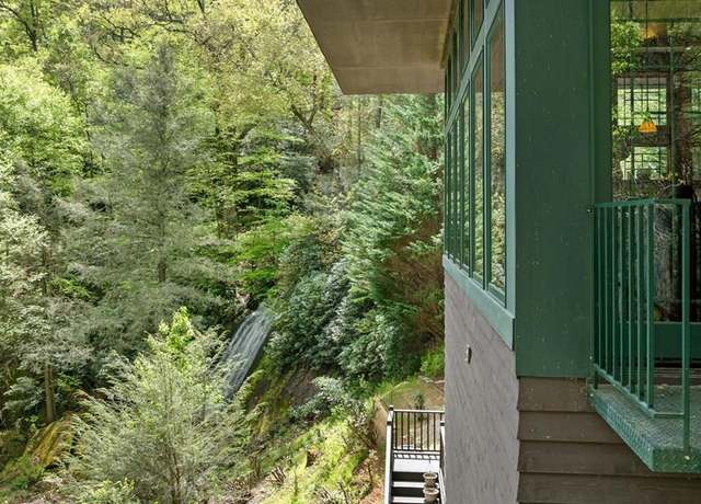 Property at 685 Gold Mine Rd, Highlands, NC 28741, 2 beds, 2 baths