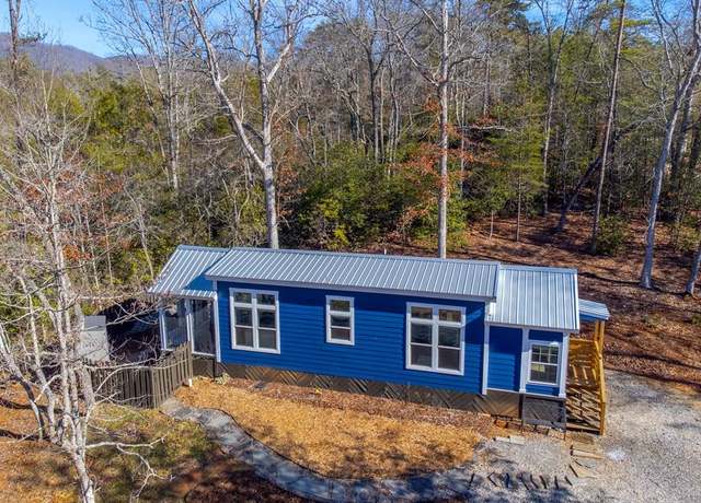 Property at 25 Little Bear Loop, Franklin, NC 28734, 1 bed, 1 bath