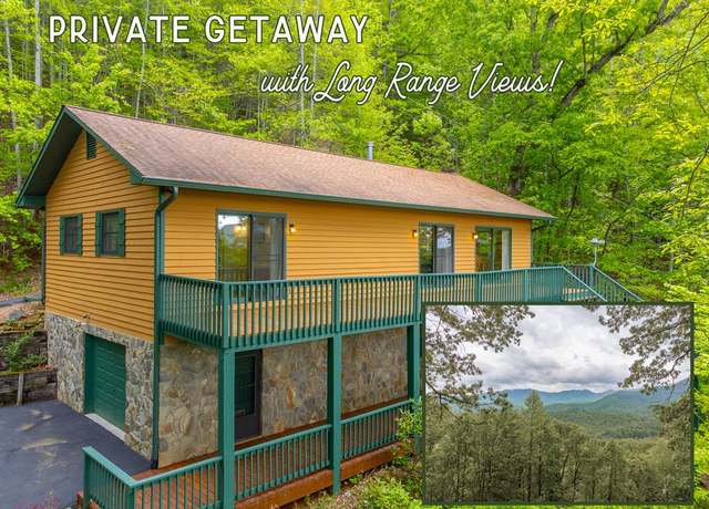 Property at 611 Garden Flats Rd, Franklin, NC 28734, 2 beds, 3 baths