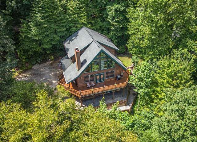 Property at 1185 Mountain Dr, Bryson City, NC 28713, 3 beds, 3 baths