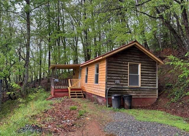 Property at 1186 Thornhill Rd, Sylva, NC 28779, 3 beds, 2 baths