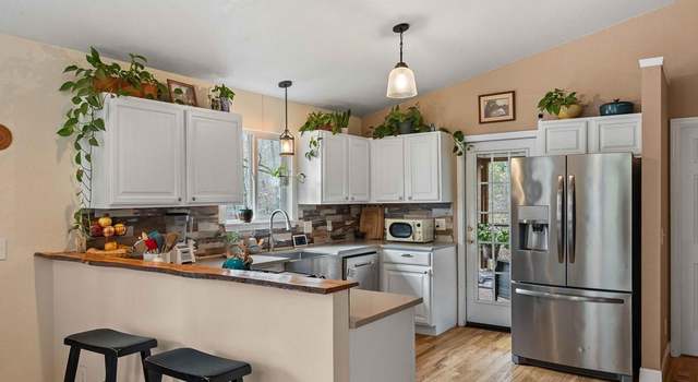 Photo of 192 Watauga Creek Trl, Franklin, NC 28734