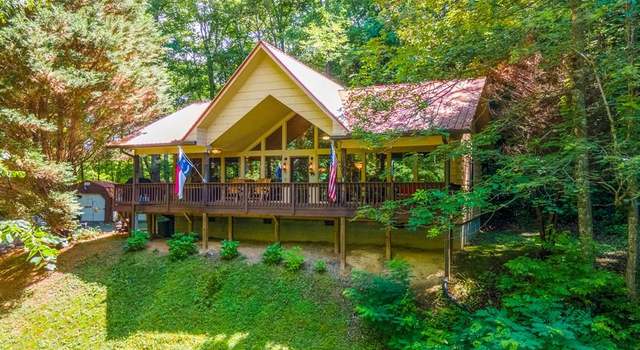 Photo of 380 Franklin Branch Rd, Topton, NC 28781